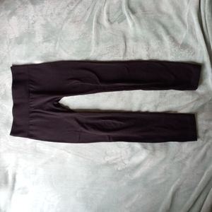 Black leggings